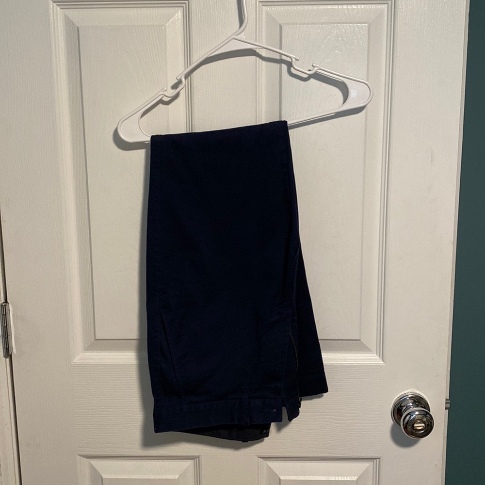 J.Crew Men's 31WX30L, Navy Blue Straight Flex Pants worn once and smoke free